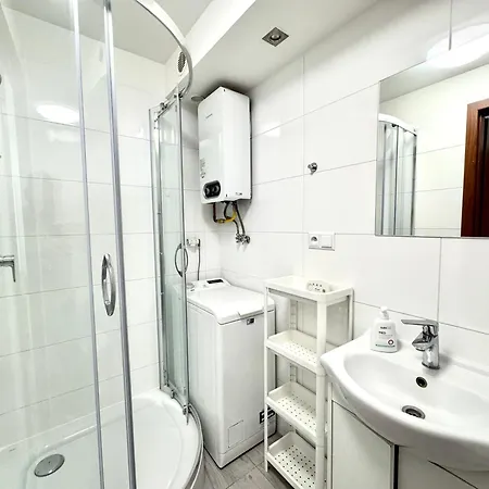 By Fiesta Apartman *